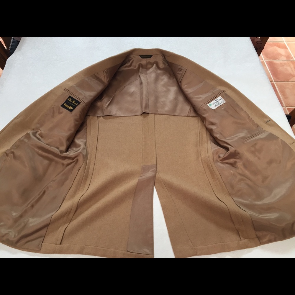 Palm Beach Vintage Camel hair sport coat. - Picture 3 of 8